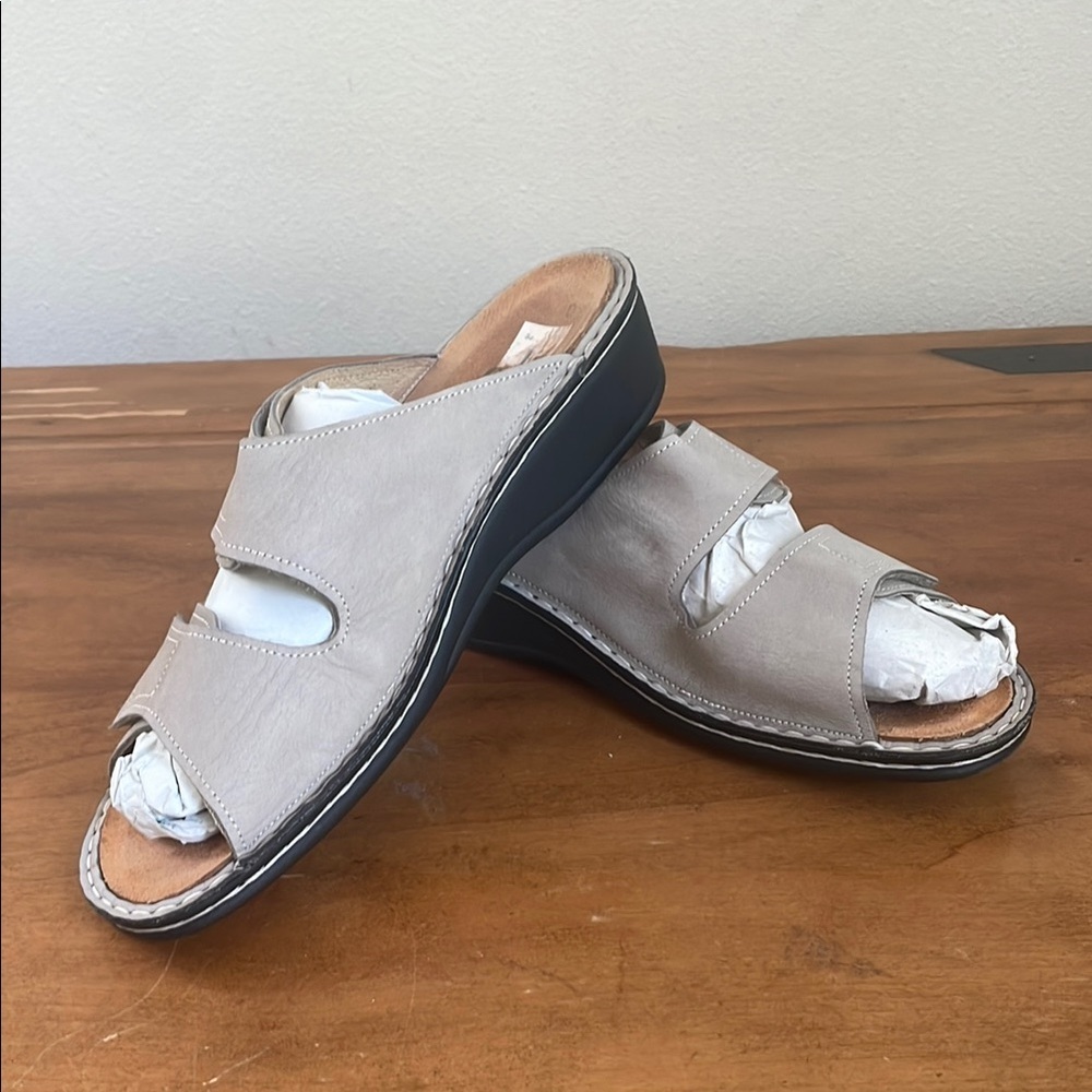 Finn Comfort Gray Slide Sandals Size 41